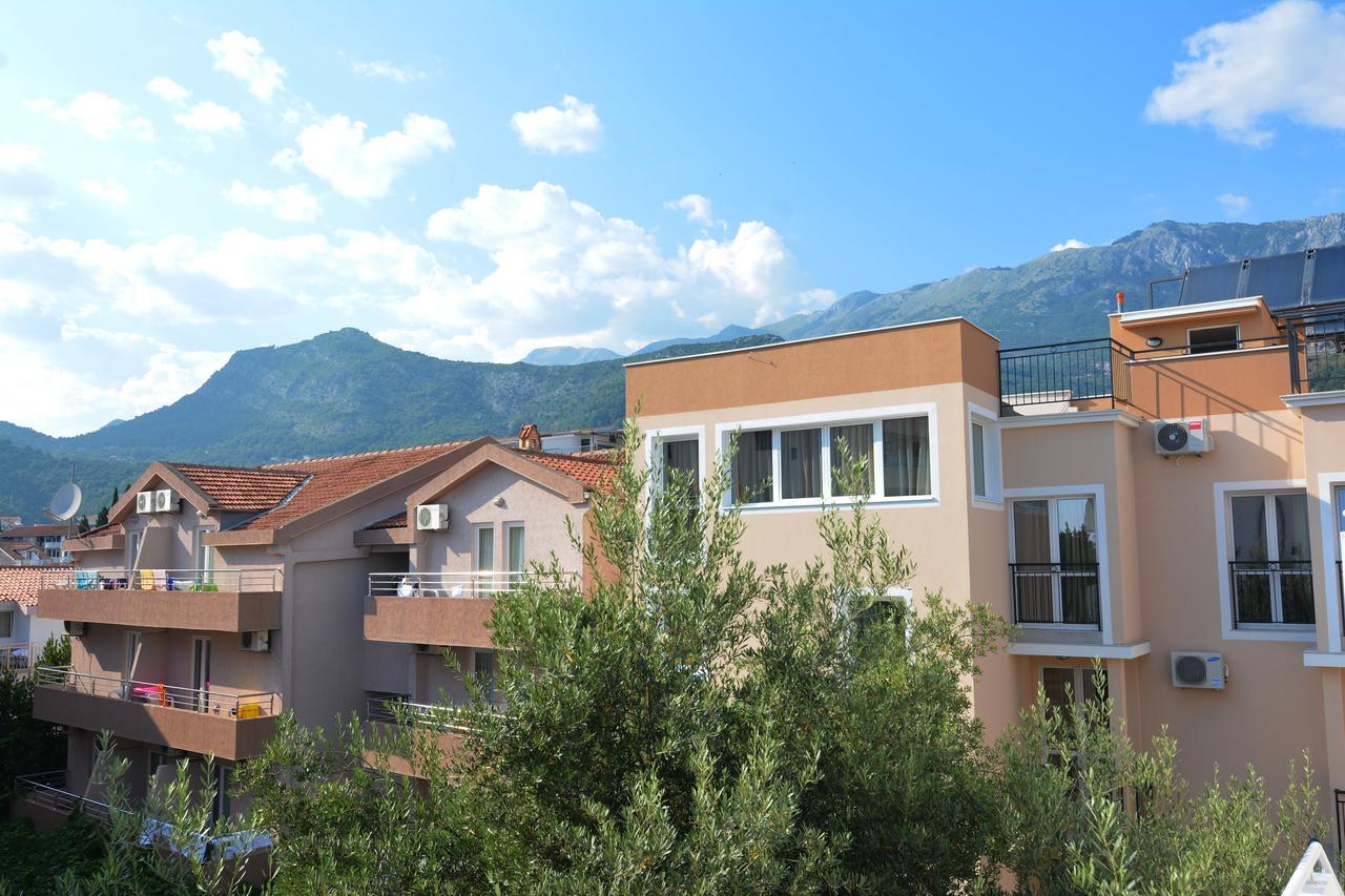 בודווה Apartments Balabusic מראה חיצוני תמונה