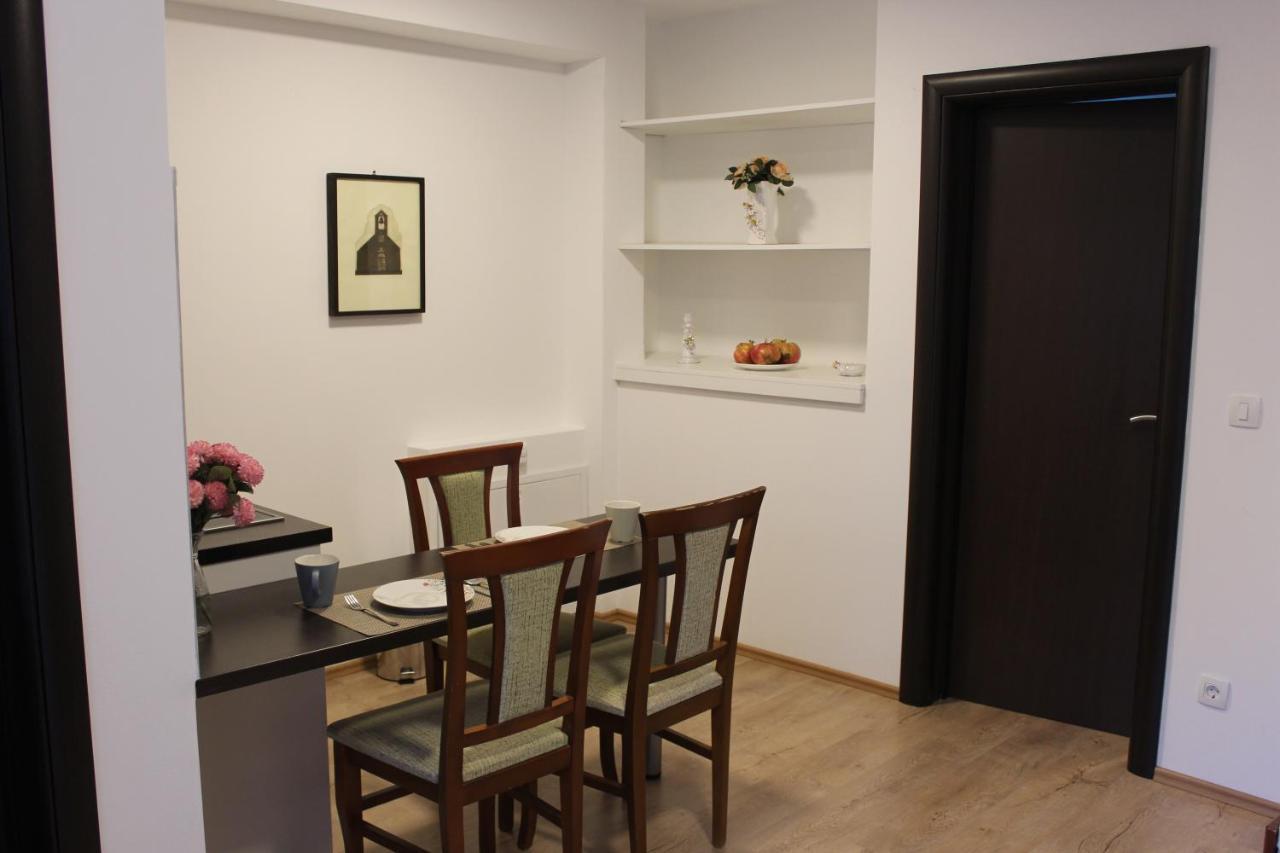 בודווה Apartments Balabusic מראה חיצוני תמונה